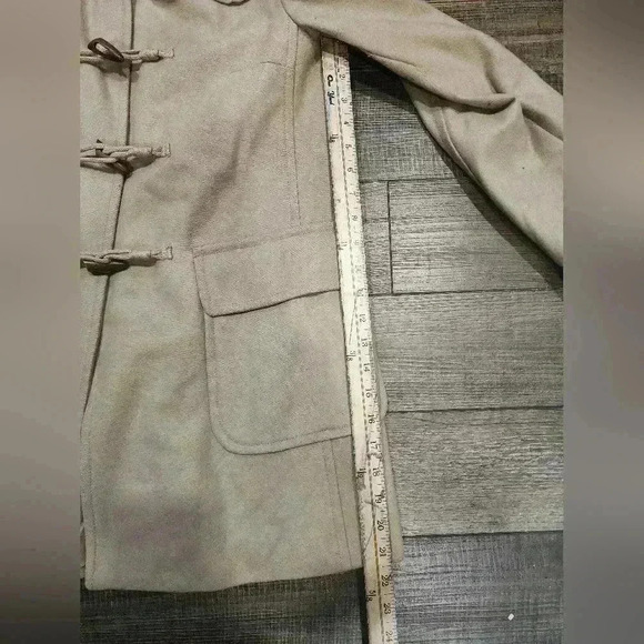 The Gap Beige Wool Blend Coat Toggle Buttons Size Small - Picture 6 of 6